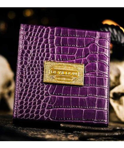 Devildom Luxury Leather Box Set Carti de Joc