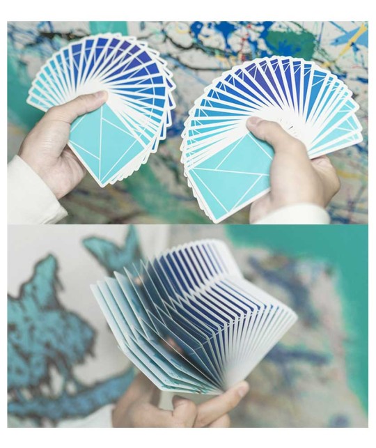 Flexible Gradients Blue Playing Cards by TCC