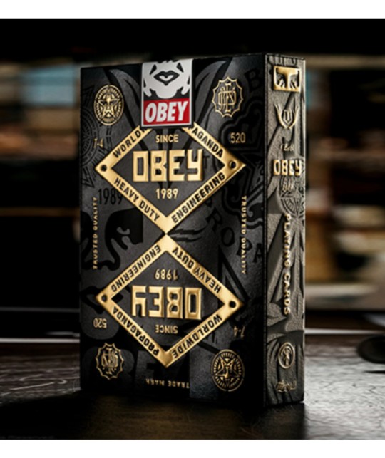 Cutie Obey Gold Edition Playing Cards editie de colectie