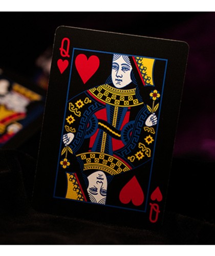 Dama din Bicycle Reverse Pink Playing Cards Rider Back, cu accente roz intens și finisaj elegant