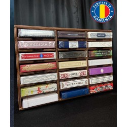 Display 21 carti de joc din lemn lacuit